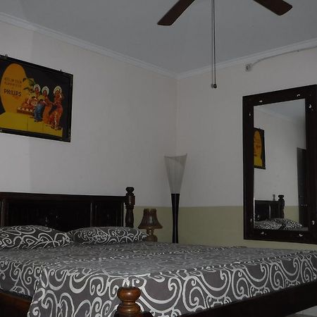 Ombak Putih Bungalows 호텔 누사두아 외부 사진