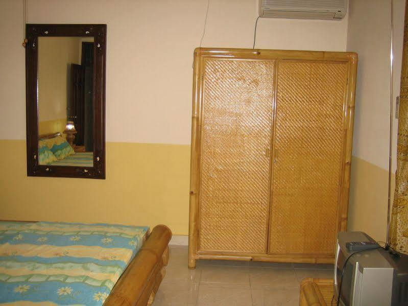 Ombak Putih Bungalows 호텔 누사두아 외부 사진