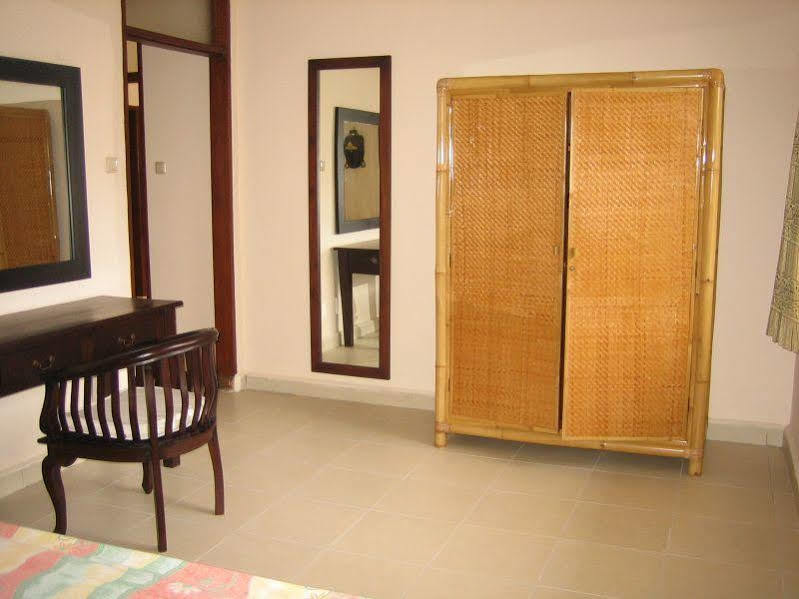Ombak Putih Bungalows 호텔 누사두아 외부 사진